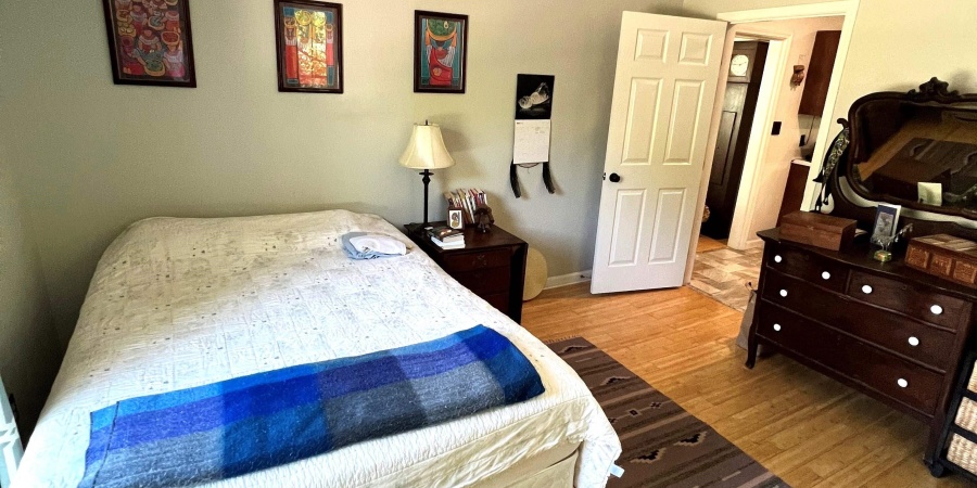 1209 S Madison Street, Bloomington, Indiana 47403,MLS,202604541