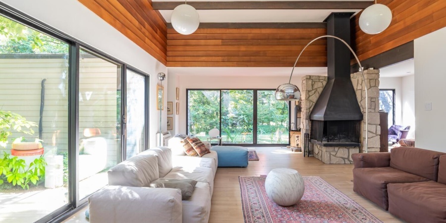 2210 E Woodstock Place, Bloomington, Indiana 47401,MLS,202604558