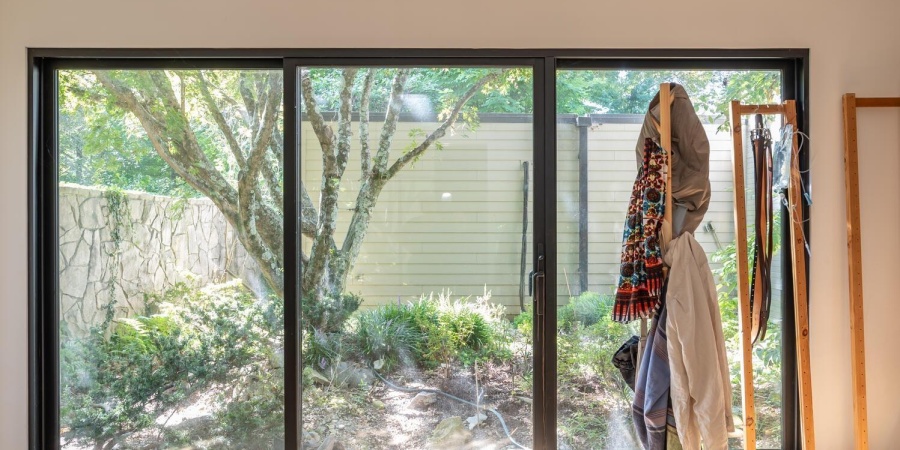 2210 E Woodstock Place, Bloomington, Indiana 47401,MLS,202604558