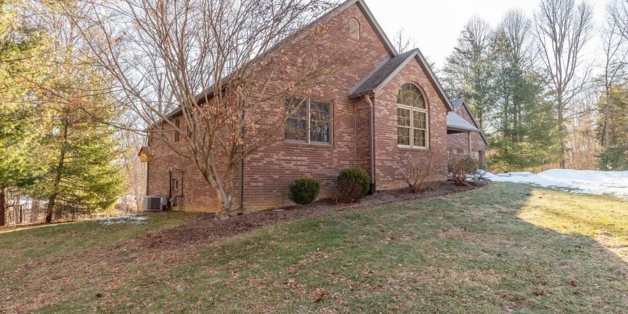 5611 E Nathan Way, Bloomington, Indiana 47408,MLS,202604612