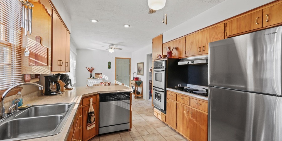 2540 E Eastgate Lane, Bloomington, Indiana 47408,MLS,202604722