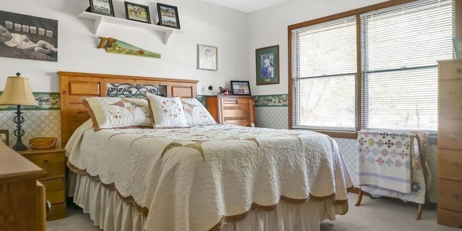 4383 W Meadowvale Drive, Bloomington, Indiana 47404,MLS,202545297