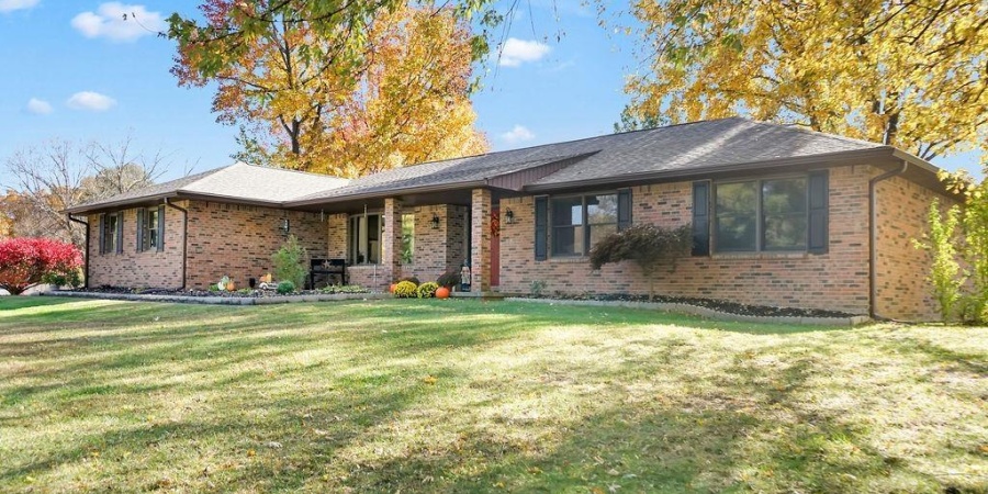 4383 W Meadowvale Drive, Bloomington, Indiana 47404,MLS,202545297