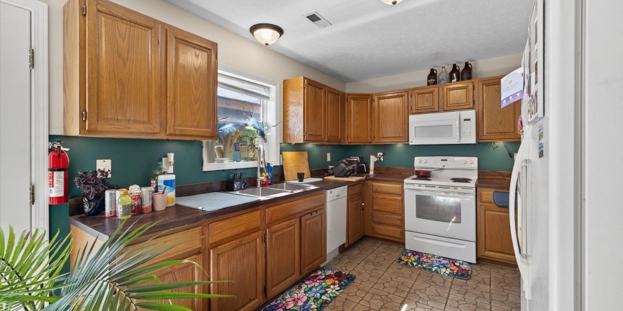 911 W Rca Park Drive, Bloomington, Indiana 47403,MLS,202604750