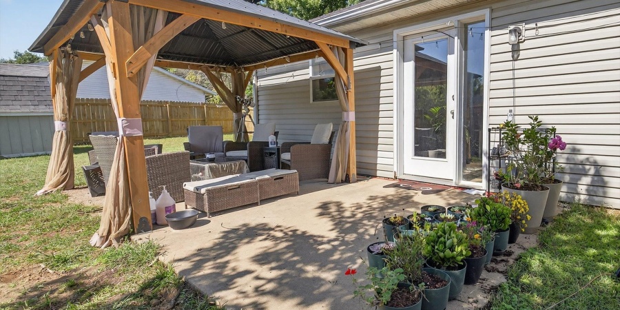 911 W Rca Park Drive, Bloomington, Indiana 47403,MLS,202604750