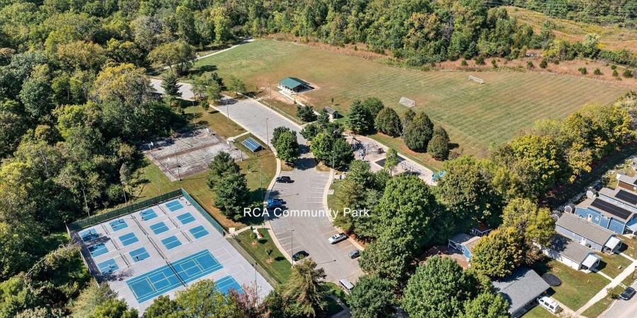 911 W Rca Park Drive, Bloomington, Indiana 47403,MLS,202604750