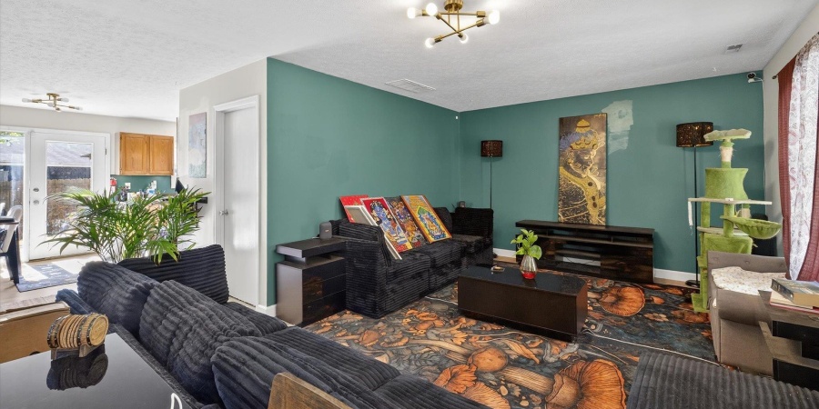 911 W Rca Park Drive, Bloomington, Indiana 47403,MLS,202604750