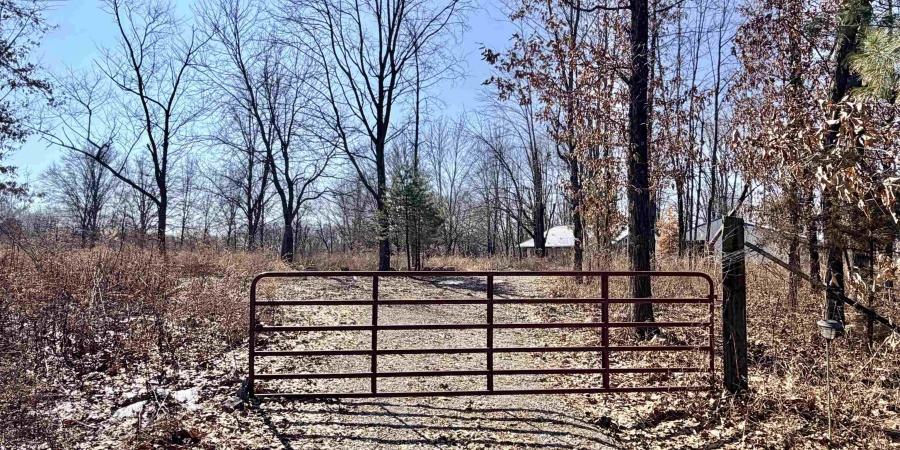 4541 W 1350 S Road, Jasonville, Indiana 47438,MLS,202604769