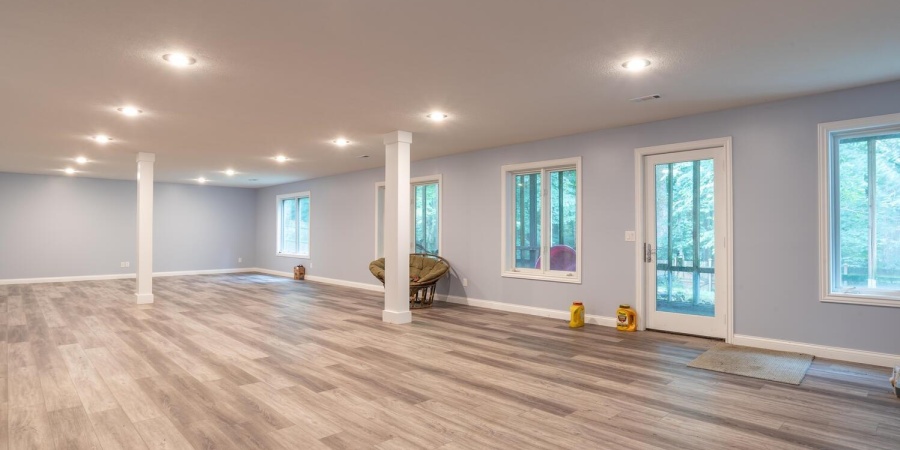 1552 S Andrew Circle, Bloomington, Indiana 47401,MLS,202532829