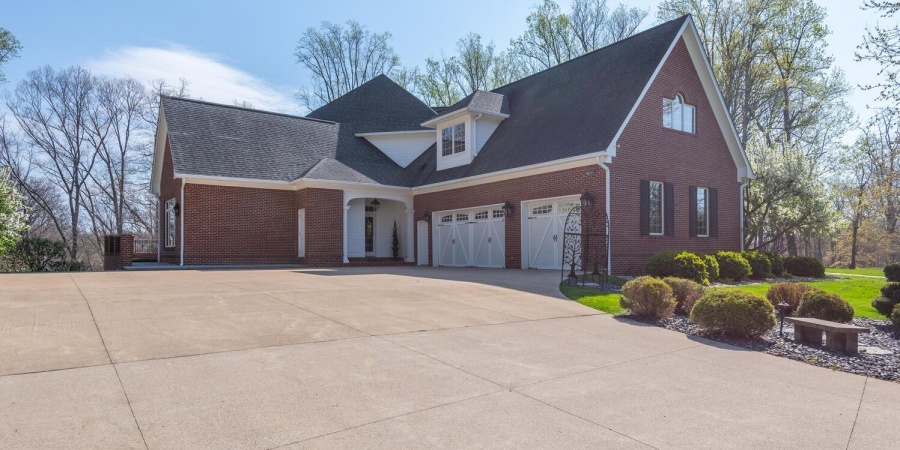 4636 S Hawks Way, Bloomington, Indiana 47401,MLS,202604793