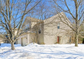 2107 S Bayberry Drive, Bloomington, Indiana 47401,MLS,202604819