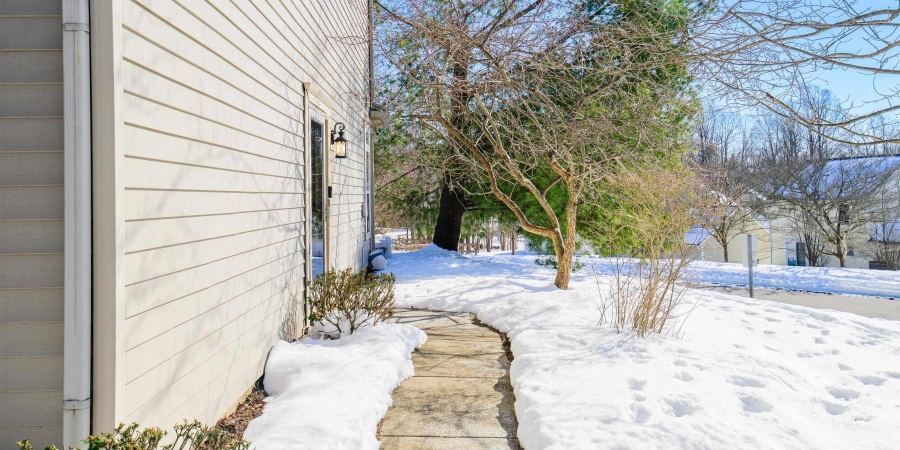 2107 S Bayberry Drive, Bloomington, Indiana 47401,MLS,202604819