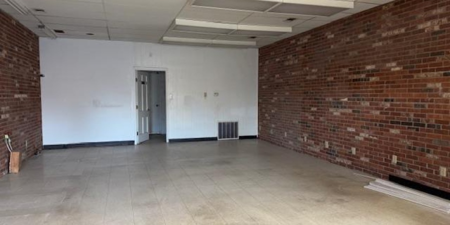 2910C S Leonard Springs Road, Bloomington, Indiana 47403,MLS,202604914