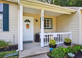 705 N Hanover Glen, Ellettsville, Indiana 47429-1069,MLS,202604891