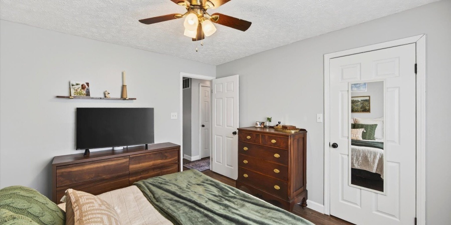 705 N Hanover Glen, Ellettsville, Indiana 47429-1069,MLS,202604891