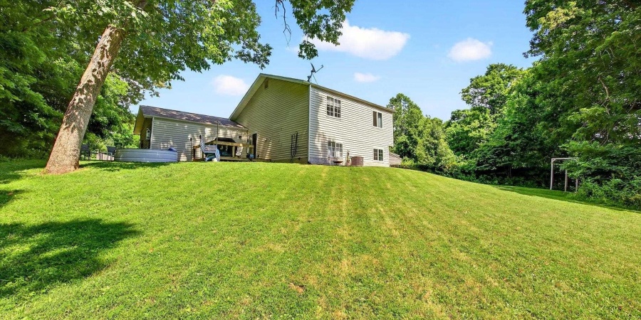 705 N Hanover Glen, Ellettsville, Indiana 47429-1069,MLS,202604891