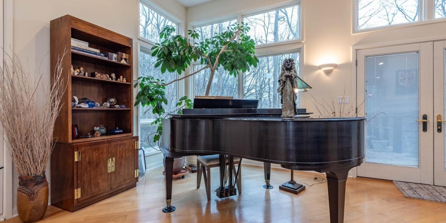 537 E Fawn Ridge Trail, Bloomington, Indiana 47408,MLS,202604927