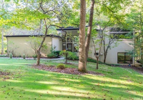 537 E Fawn Ridge Trail, Bloomington, Indiana 47408,MLS,202604927