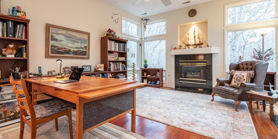 537 E Fawn Ridge Trail, Bloomington, Indiana 47408,MLS,202604927