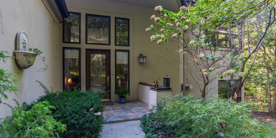 537 E Fawn Ridge Trail, Bloomington, Indiana 47408,MLS,202604927