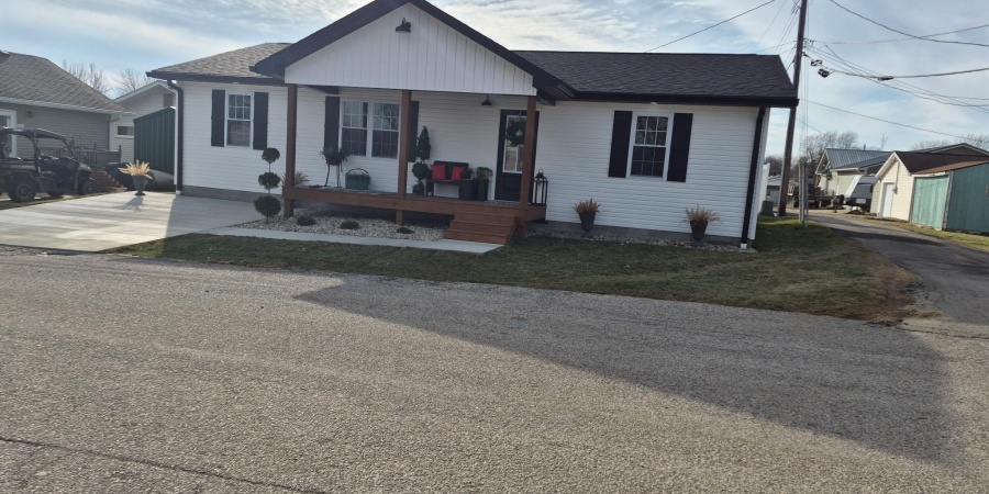 111 O Street, Bedford, Indiana 47421,MLS,202604948