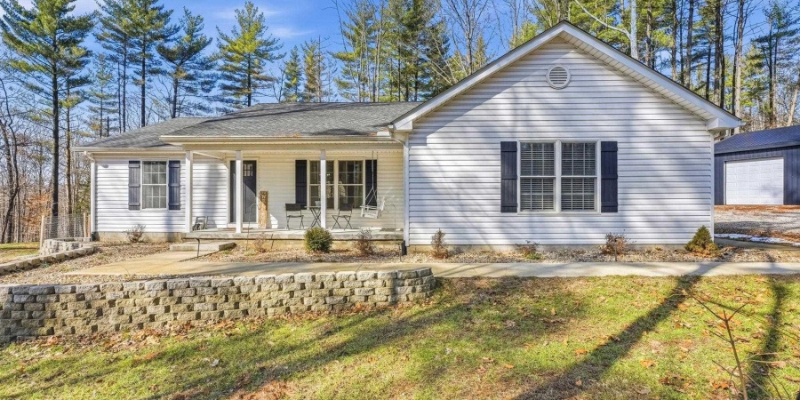 21 Spice Valley Court, Mitchell, Indiana 47446,MLS,202604974