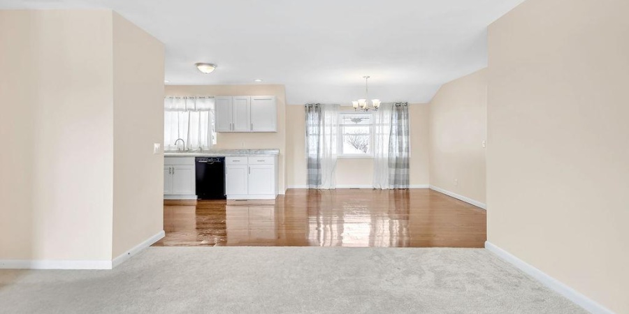 1744 parkview Drive, Bedford, Indiana 47421,MLS,202605023