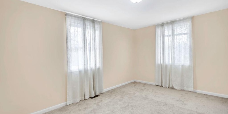 1744 parkview Drive, Bedford, Indiana 47421,MLS,202605023