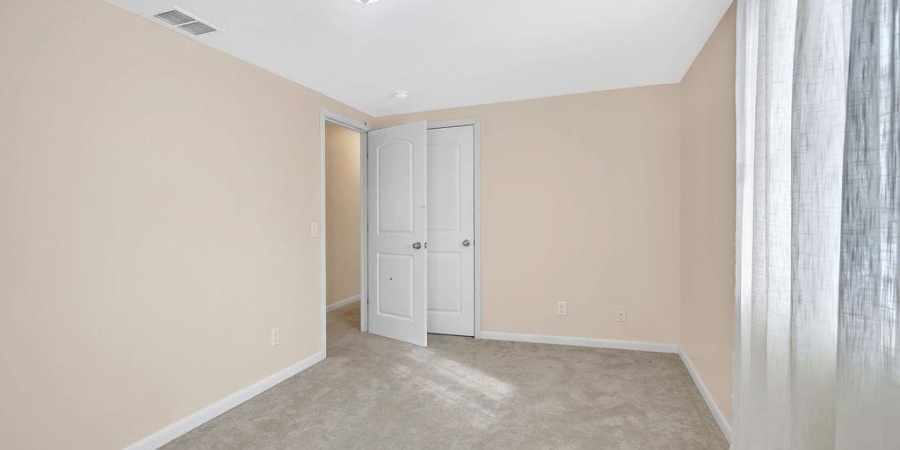 1744 parkview Drive, Bedford, Indiana 47421,MLS,202605023