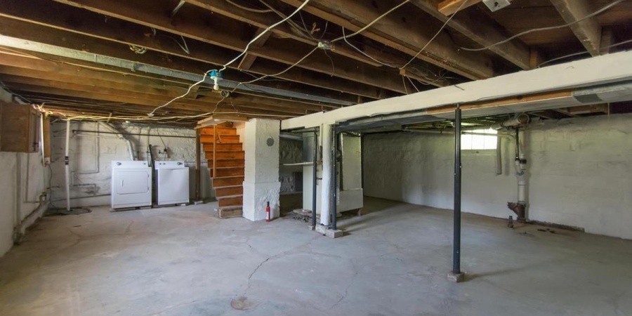 420 S Highland Avenue, Bloomington, Indiana 47401,MLS,202605076