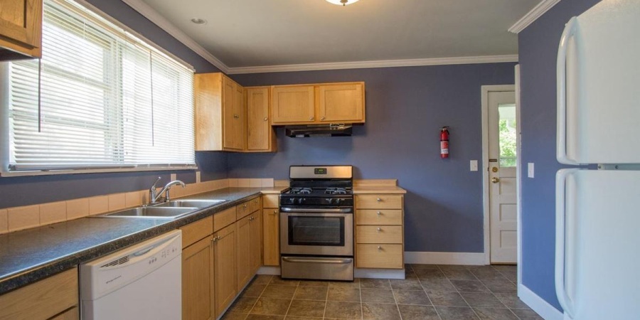 420 S Highland Avenue, Bloomington, Indiana 47401,MLS,202605076