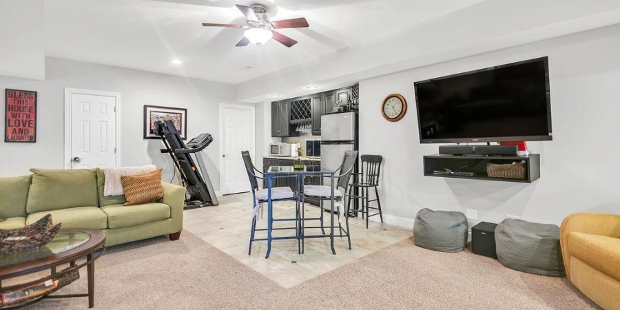 3816 E Callery Court, Bloomington, Indiana 47408-2824,MLS,202605140