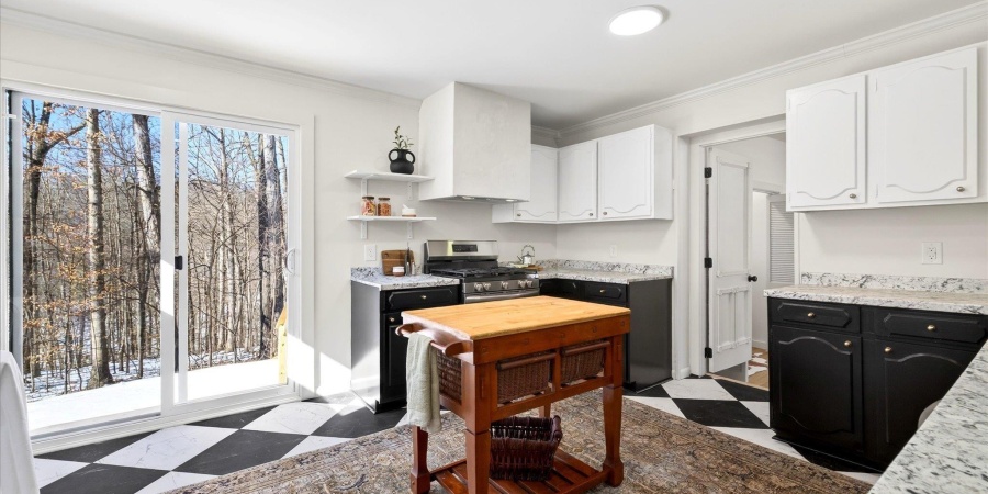 8625 N Fish Road, Bloomington, Indiana 47408,MLS,202605155