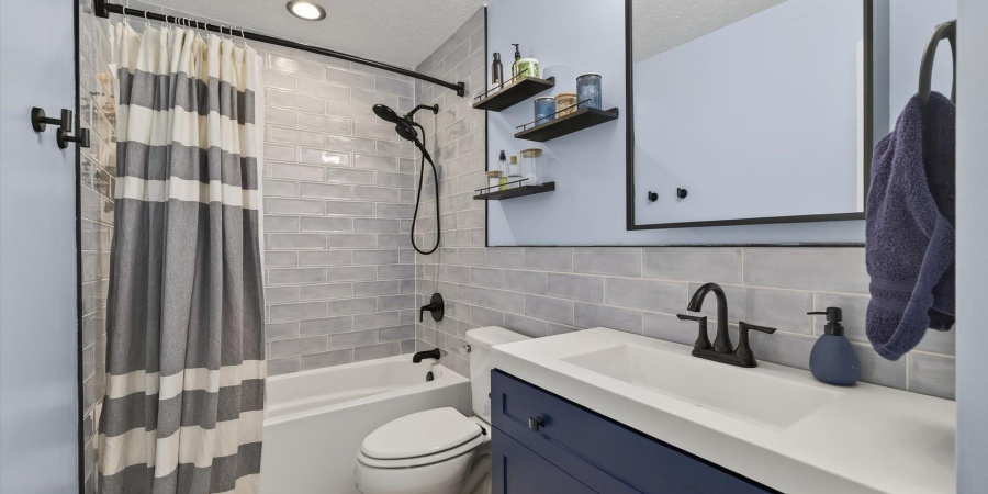 3821 W Woodmere Court, Bloomington, Indiana 47403-4127,MLS,202605200