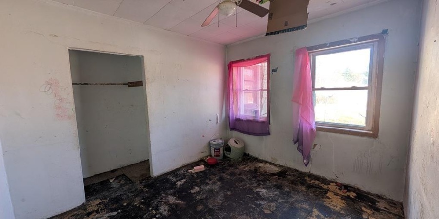 1871 Dixie Highway, Mitchell, Indiana 47446-5237,MLS,202605218