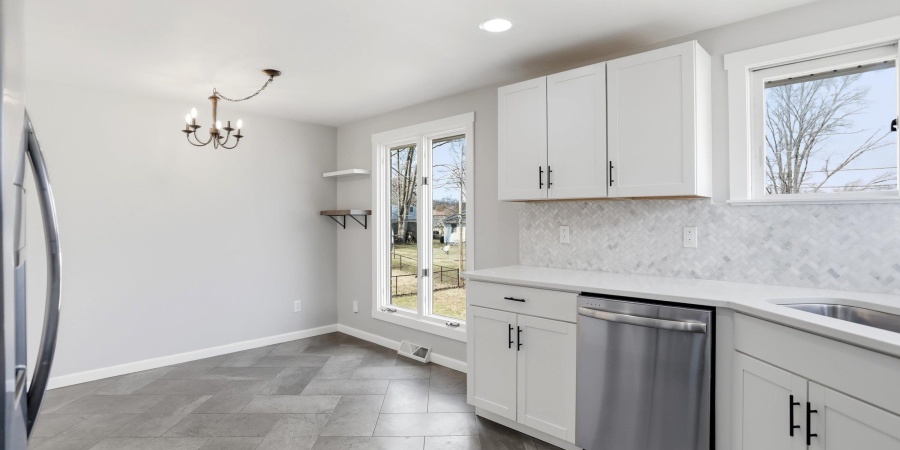 542 W Green Road, Bloomington, Indiana 47403,MLS,202605267