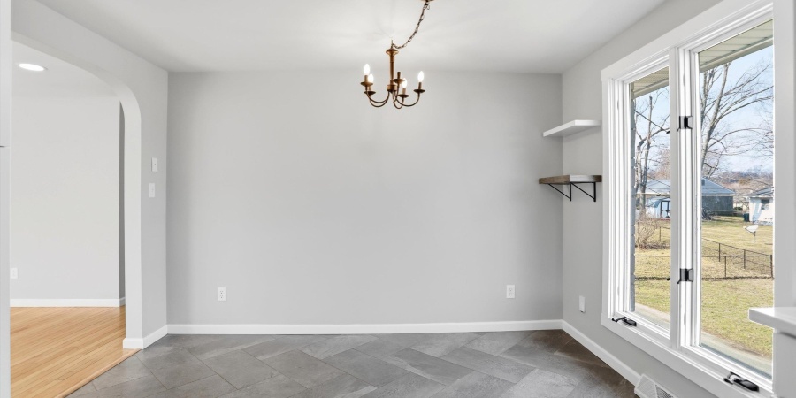 542 W Green Road, Bloomington, Indiana 47403,MLS,202605267