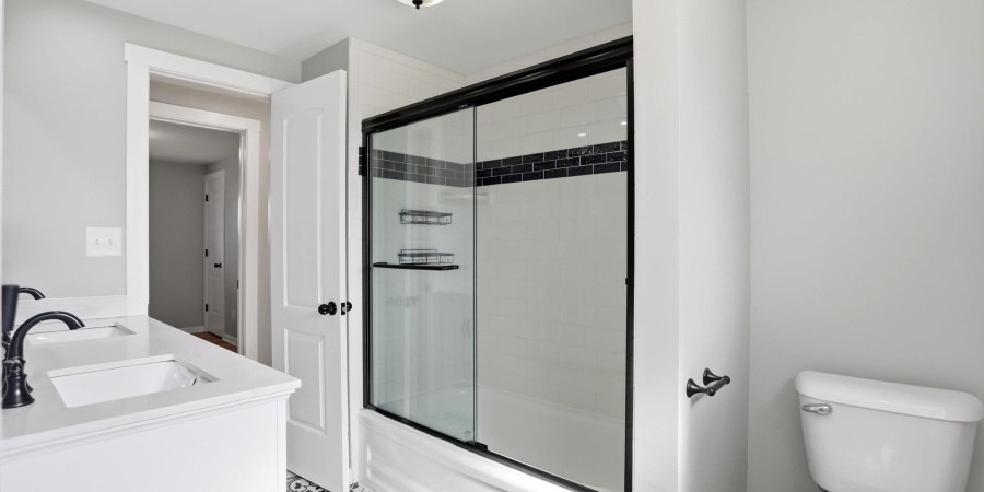 542 W Green Road, Bloomington, Indiana 47403,MLS,202605267