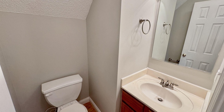 2104 S Azalea Lane, Bloomington, Indiana 47401,MLS,202605301