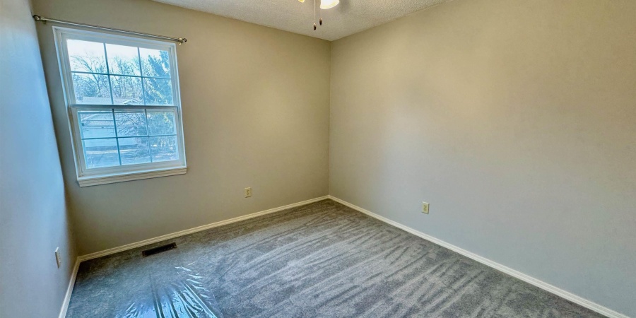 2104 S Azalea Lane, Bloomington, Indiana 47401,MLS,202605301