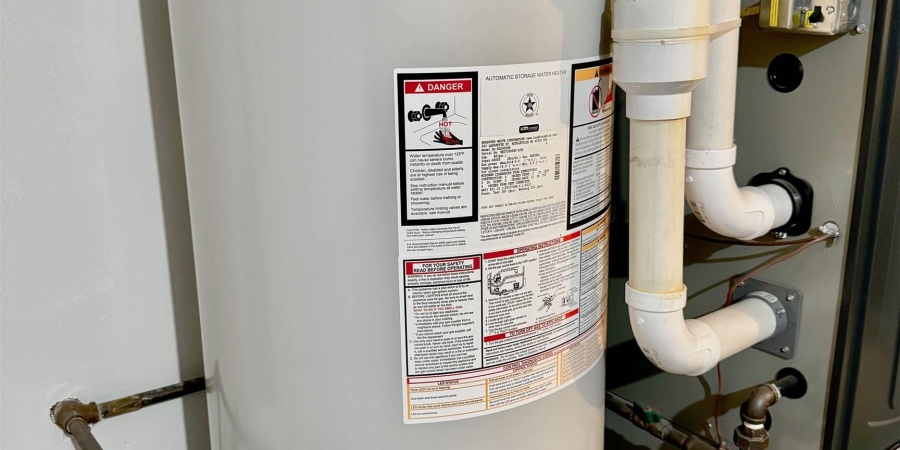 2104 S Azalea Lane, Bloomington, Indiana 47401,MLS,202605301