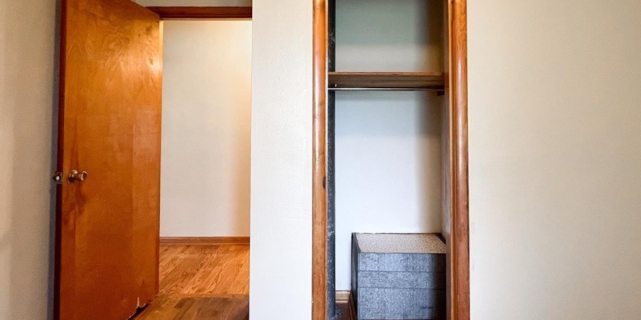 4336 E 10th Street, Bloomington, Indiana 47408,MLS,202605361