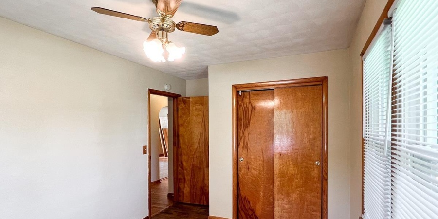 4336 E 10th Street, Bloomington, Indiana 47408,MLS,202605361