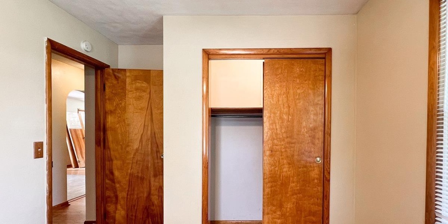 4336 E 10th Street, Bloomington, Indiana 47408,MLS,202605361