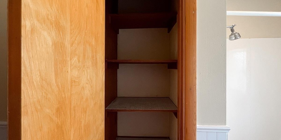 4336 E 10th Street, Bloomington, Indiana 47408,MLS,202605361