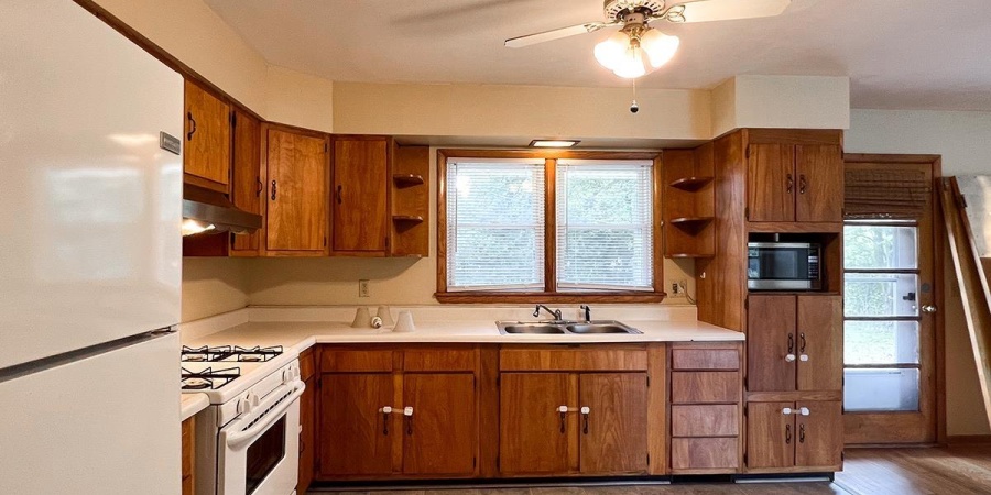 4336 E 10th Street, Bloomington, Indiana 47408,MLS,202605361