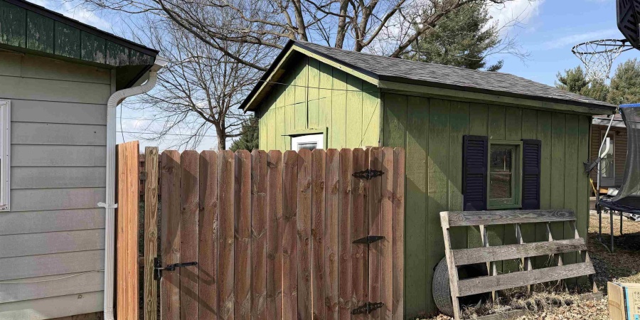 420 Worthington Street, Worthington, Indiana 47471,MLS,202605411