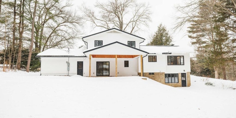 633 S Ravencrest Avenue, Bloomington, Indiana 47401,MLS,202605420