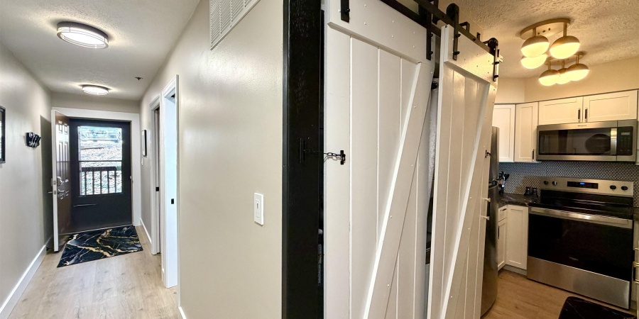 3948 E Eagle Bay Drive, Bloomington, Indiana 47401,MLS,202605434