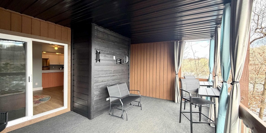 3948 E Eagle Bay Drive, Bloomington, Indiana 47401,MLS,202605434